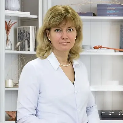 доктор Моисеенкова Ольга Леонидовна – врач психиатр-нарколог клиники «Санати» в Мариуполе